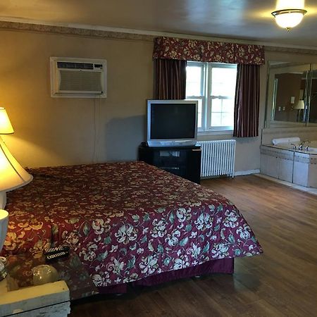 Colonie Inn And Suites Latham Esterno foto